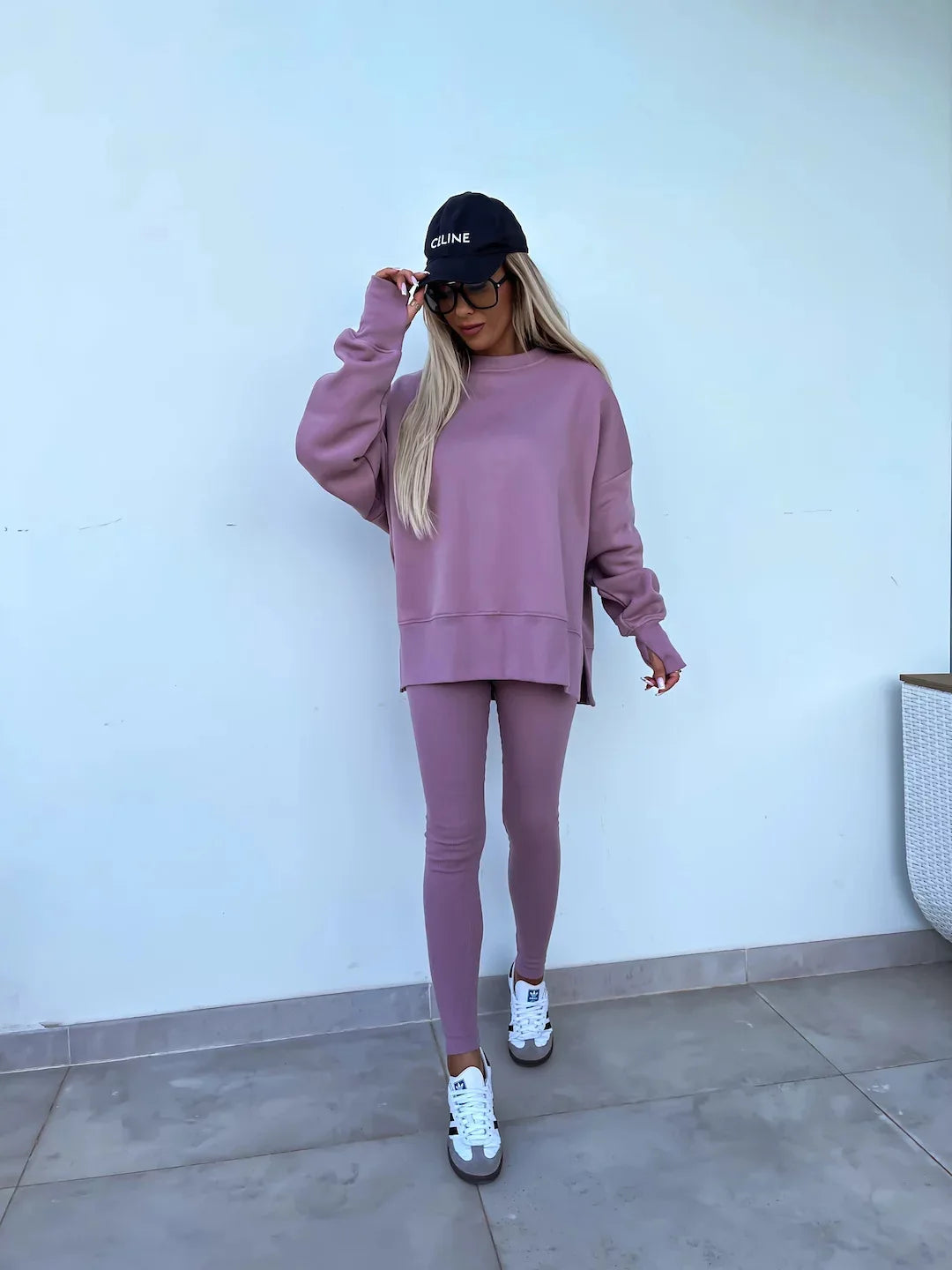 Women Tracksuit Sports Two Piece Set Casual Oversized Sweatshirts And Jogger Pants Set Fleece Sports Suits Workout Outfits Set