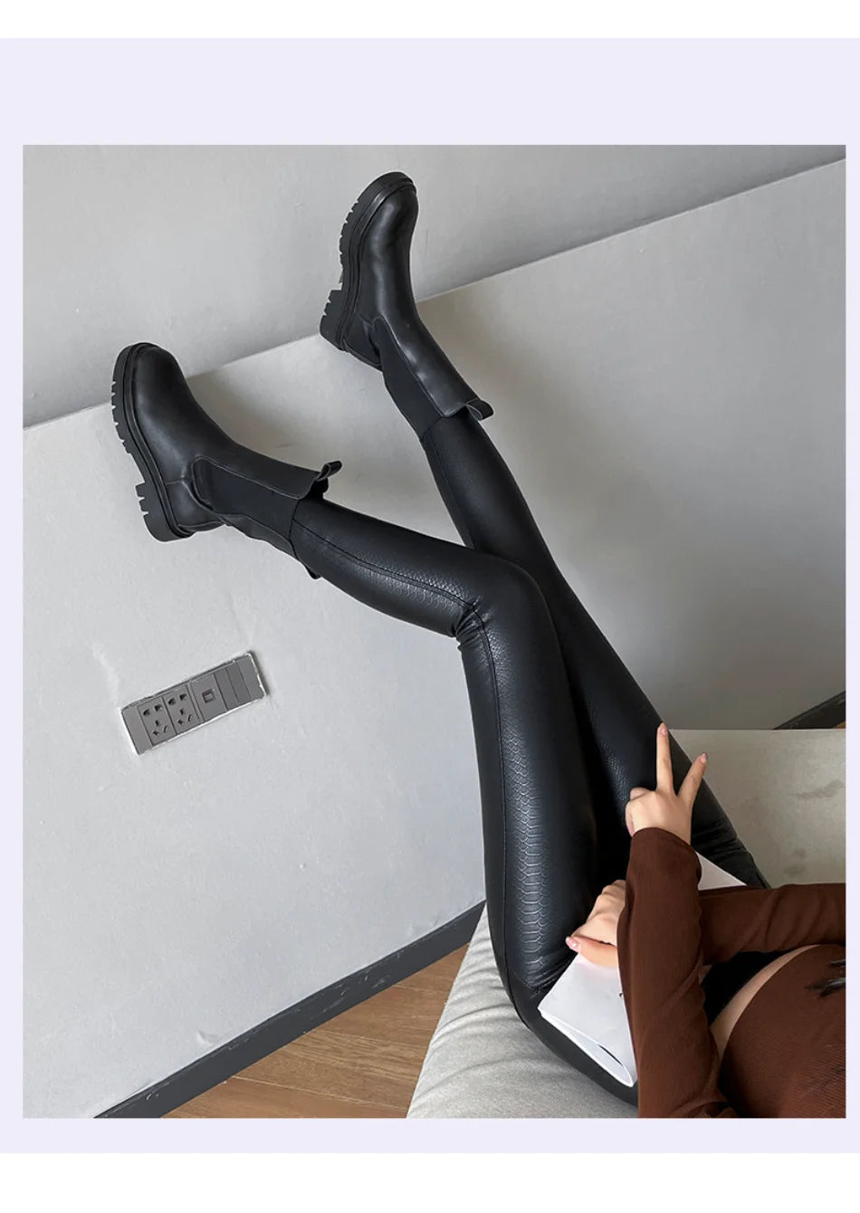 New Thin Fleece Pu Leather Leggings for Women Winter Autumn High Waist Pants Push Up Black Sexy Tights Stretch Fitness Leggings