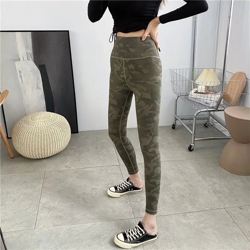 Women's gym sports leggings printed camouflage leggings high waisted yoga running push ups training